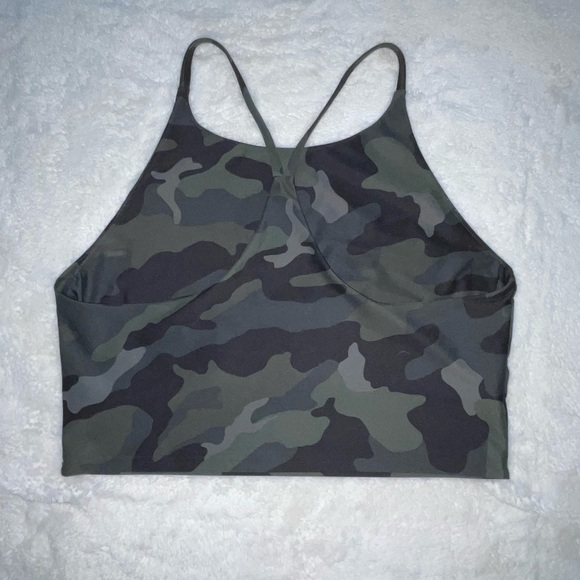 Old navy sports bra - Picture 2 of 3